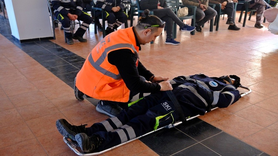 ESKݒDE AFET ve AC�L DURUM E��T�M�