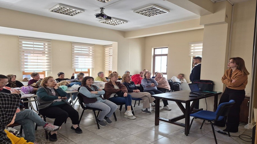 Odunpazar� ve Baro�dan Kad�nlara Y�nelik  Hak Bilgilendirmesi