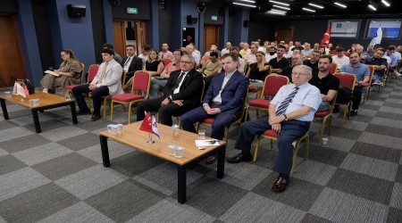 Bakan Kpeli: "Firmalarmzn rekabet gcn artracak"