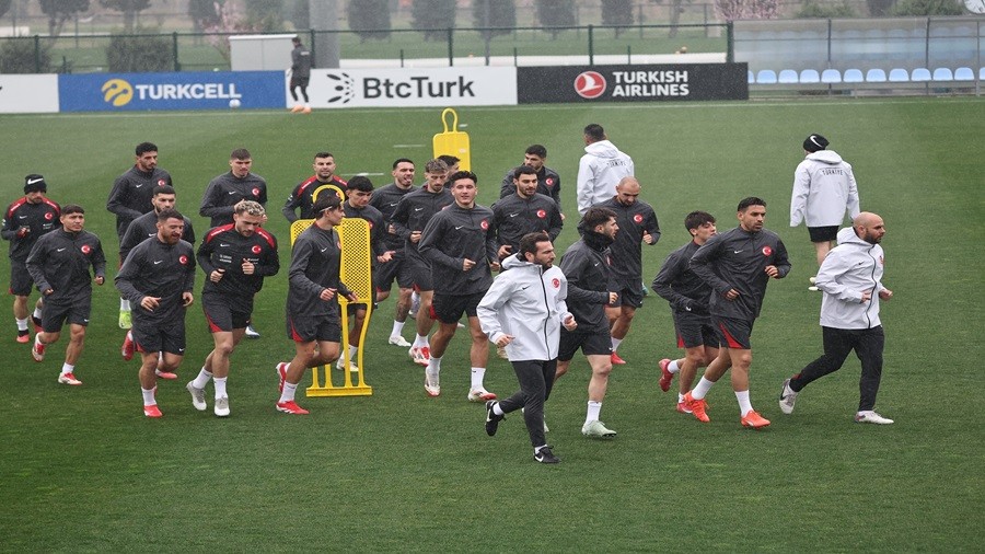 MİLLİ HEYECAN MACARİSTAN'LA BAŞLIYOR