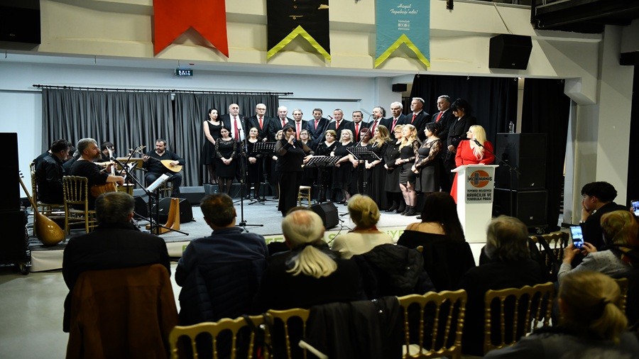 THM TOPLULU�U T�RK�LER�N� KADINLAR ���N S�YLED�