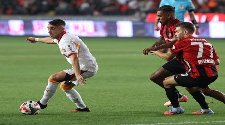 YEN SEZONUN AILI MAINDA GALATASARAY 3 PUANLA BALADI