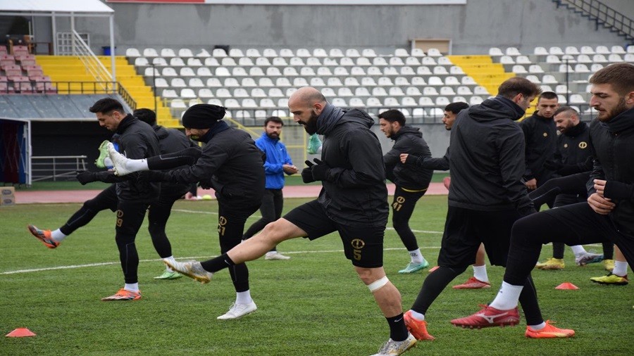 ANADOLU NVERSTES ZORLU MAA HAZIRLANIYOR