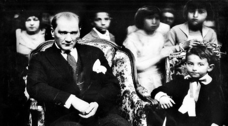 ATATRK'N HAZIRLATTII HUTBELERDEN