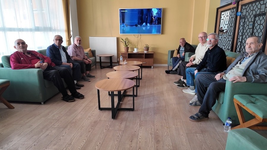 BAYRAM SEV�NC�N� YA�ADILAR