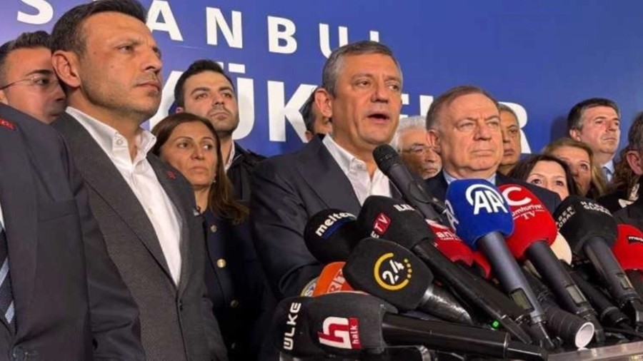 CHP OLAANST KURULTAY KARARI ALDI