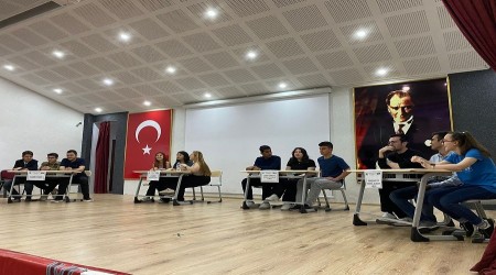 Okullar Aras Bilgi Yarmalarnda Kazananlar Belli Oldu