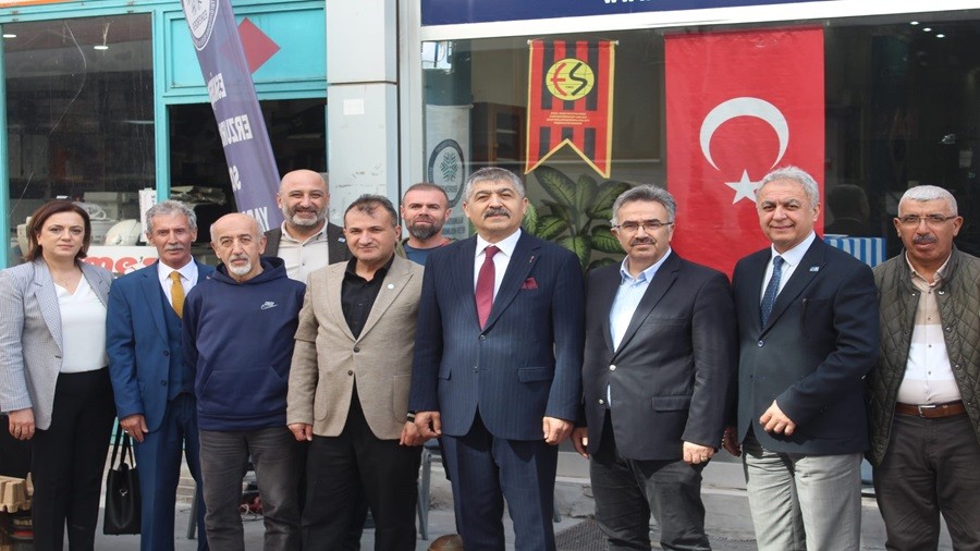 ANAHTAR PARTDEN ESKERDERE ZYARET 