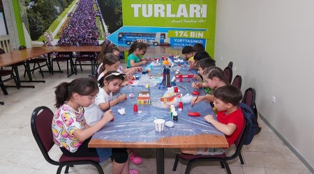 ÇOCUKLAR YAZ TATİLLERİNİ TEPEBAŞI’NDA VERİMLİ GEÇİRİYOR