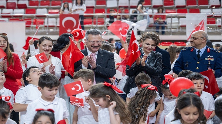 ESKEHR'DE COKULU 23 NSAN KUTLANDI