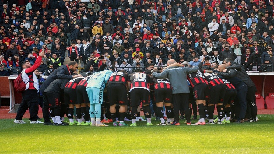 MAÇ GÜNÜ.ES ES AKŞEHİR'İ AĞIRLAYACAK