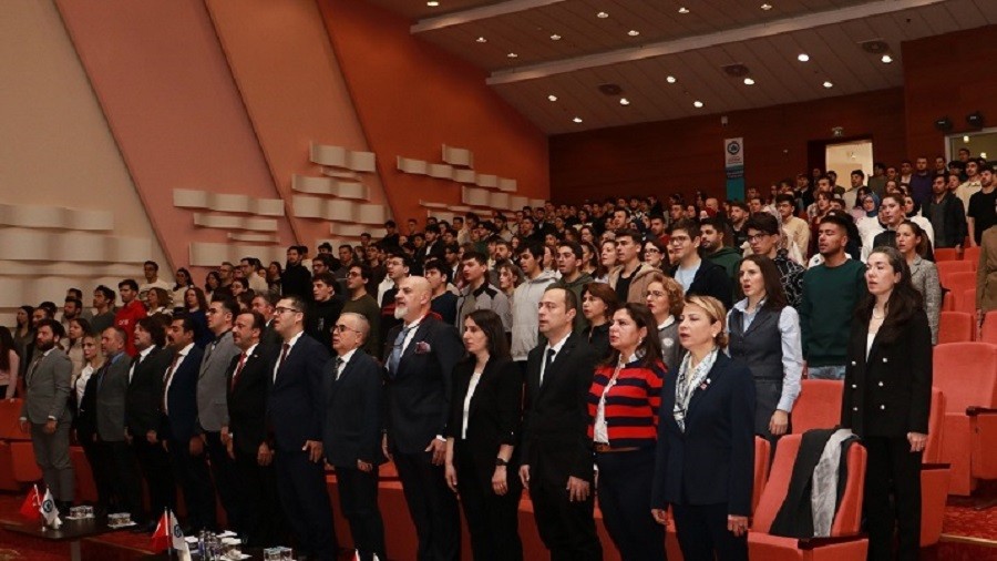 Eskişehir’de Diş Hekimliği Sempozyumu Gerçekleştirildi