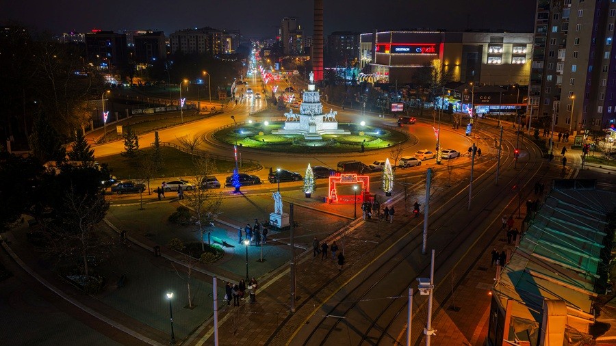 RENKL� ESK��EH�R'DEN YEN� YILA MERHABA