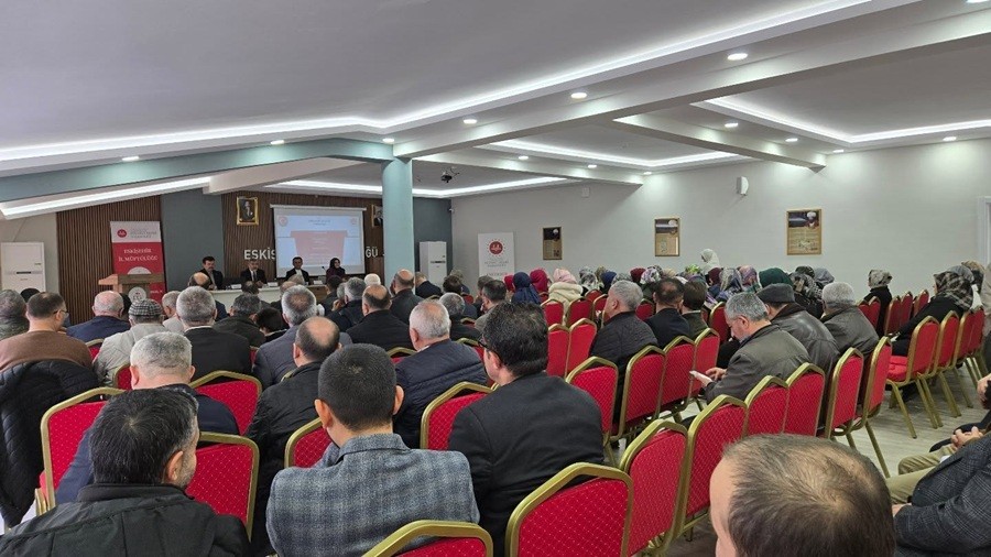 "Ailenin Korunmas ve Aile i iddetin nlenmesi" Paneli Gerekletirildi.