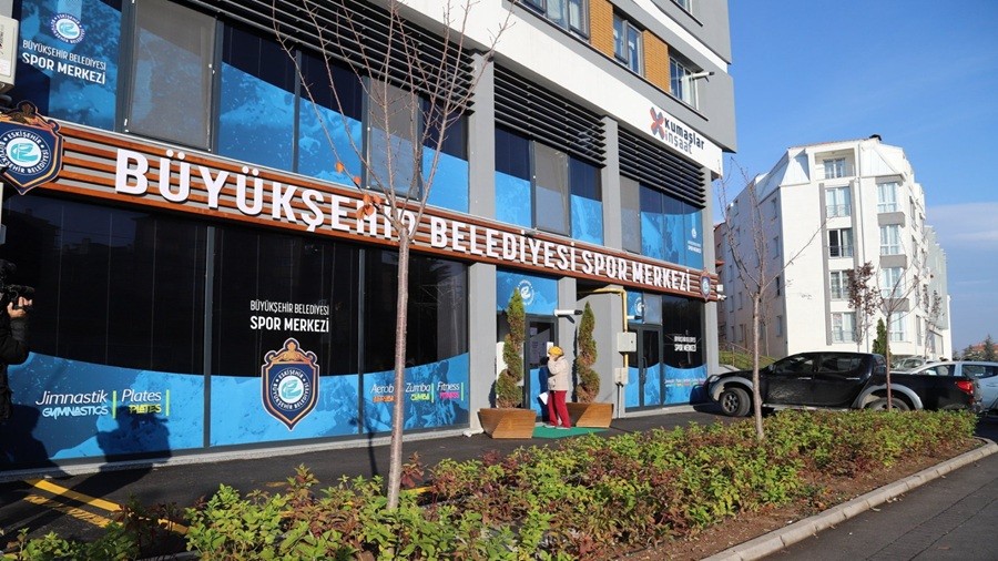 B�Y�K�EH�RDE TABATA GRUP DERSLER�  BA�LIYOR