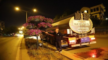 ESKEHR'DE EKLER GECE BOYU SULANIYOR