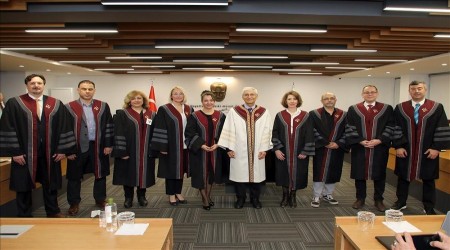 ESK��EH�R'�N GEN� �N�VERS�TES�NE YEN� PROFES�RLER ATANDI