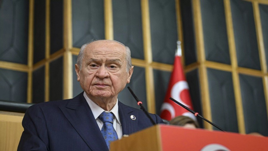 BAHEL'DEN GZALTILARA LK YORUM 