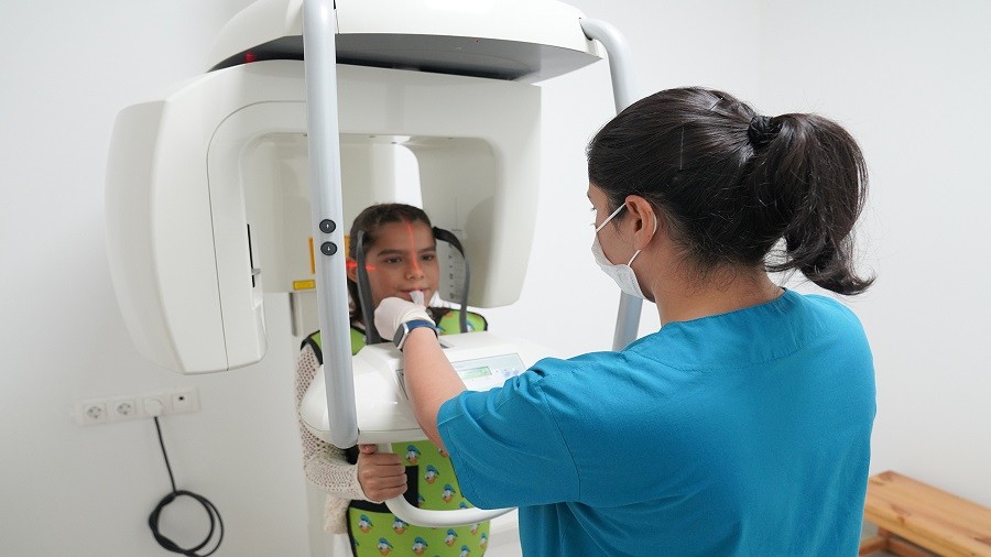 BAKAN ATA MESLEKTALARININ GNN KUTLADI