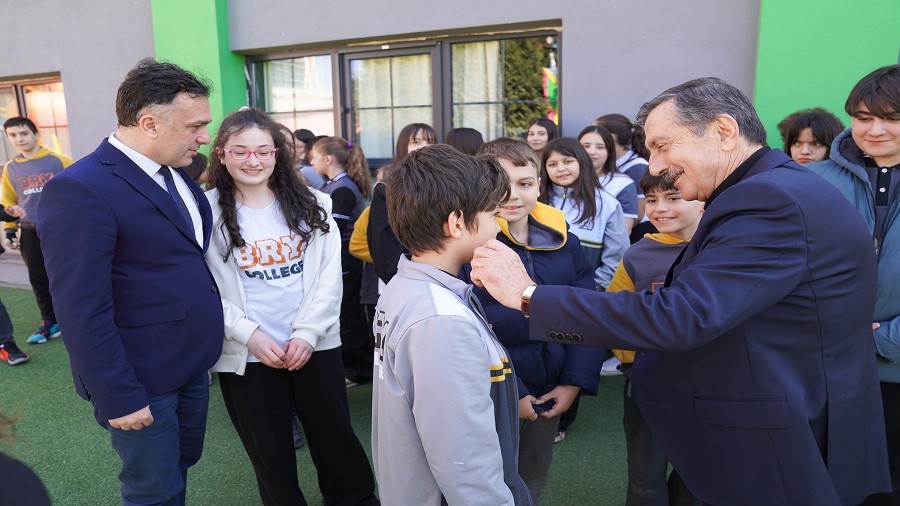 �S�ZLER �LKEM�Z�N VE KENT�M�Z�N GELECE��S�N�Z�