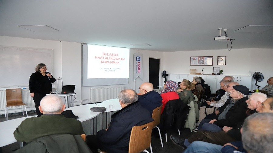 EMEK KAFE�DE SA�LIK DOLU BULU�MA