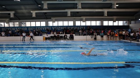 ENGELSZ KULALAR KENTPARKTA BULUTU