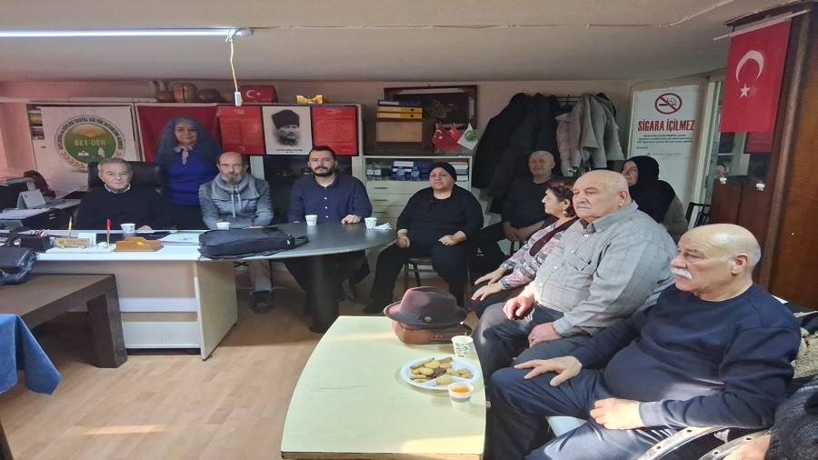 Eski�ehir Folklor ve Zeybek Ekibinden  Beylikoval�lar Derne�ine Ziyaret