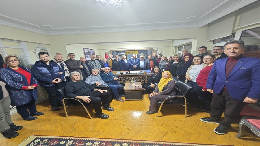 K��e Yazarlar�m�zdan Emirda� Birlik Beraberlik Platformuna Anlaml� Ziyaret