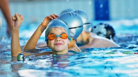 Odunpazar� Belediyesi�nden �ocuk ve Yeti�kinlere Y�zme E�itimi