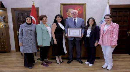 Odunpazarı Belediyesine Sağlığı Geliştiren Belediye Belgesi verildi
