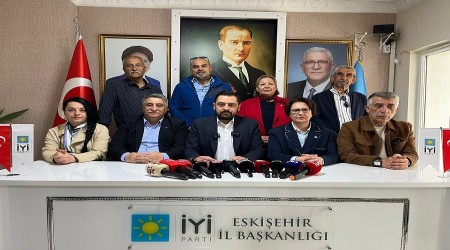 İYİ PARTİ'DEN SİLAH BIRAKMA KARARINA SERT TEPKİ