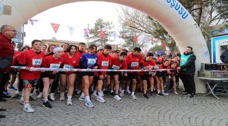 19 Maysa Sporla Sayg: kr Saban Yol Kousu Balyor