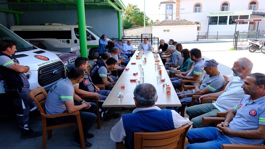 BAKAN GNDOAN PERSONELNN BAYRAMINI KUTLADI