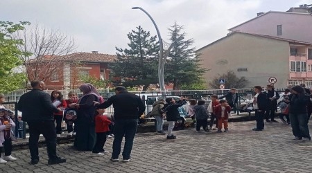 KOMUMUZ KTAHYA'DA DEPREM FIRTINASI