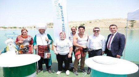 SVRHSAR'DA FESTVAL GLE MAYA ALMAYLA BALIYOR