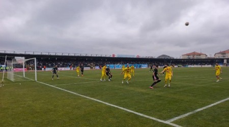 ES ES LDERDEN 1 PUAN ALDI ( 1-1)