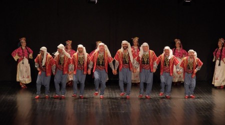 Odunpazarı Belediyesi’nden Anadolu’yu kucaklayan muhteşem gösteri