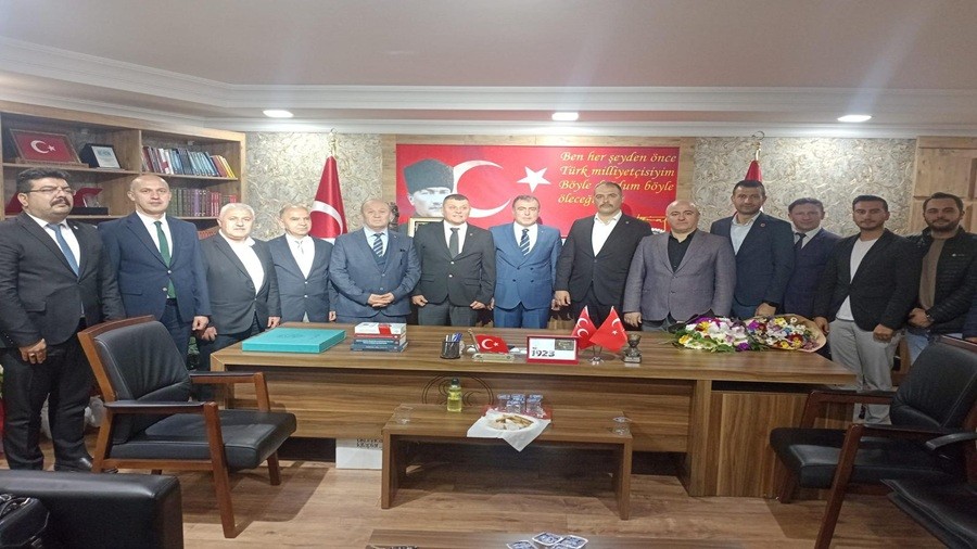 SEND�KACILARDAN BA�KAN SEZER'E HAYIRLI OLSUN Z�YARET�