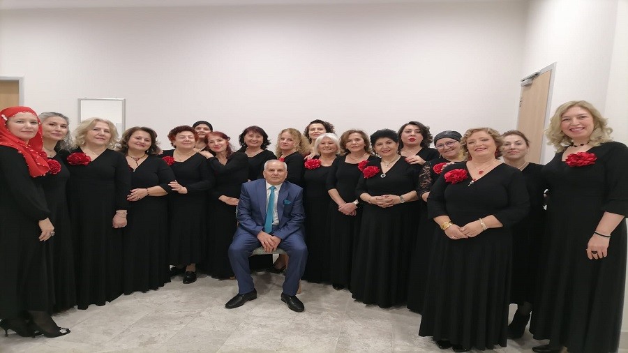 T�rk�lerle Is�nan Gece: Anadolu�nun Ezgileri 100. Y�l Salonu�nu Doldurdu