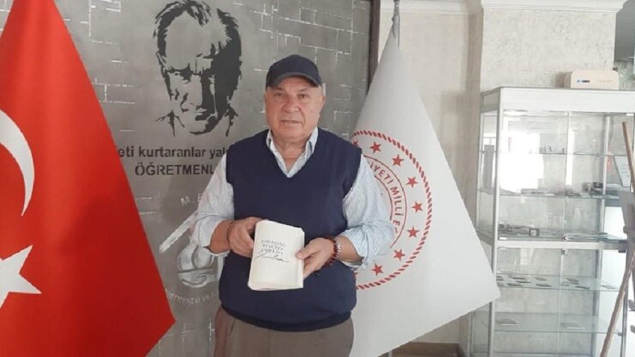 EMRDA'LI GURBET YAZAR ANILARINI ESKEHR'DE KTAPLATIRDI