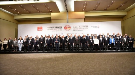 SORUNLARI DEMOKRAS LE ZECEZ