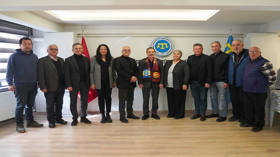 BA�KAN ATA� KIRIM DERNE��N� Z�YARET ETT�