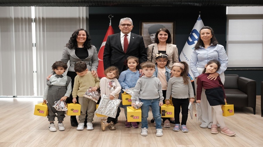 MNKLERDEN BAKAN KPELݒYE BAYRAM ZYARET