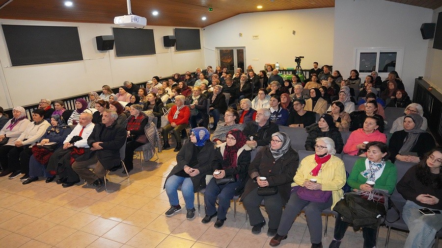 BA�KAN ATA�: �RAMAZAN SOHBETLER� �LE HEM�EHR�LER�M�Z�  TEFEKK�RE DAVET ED�YORUZ�