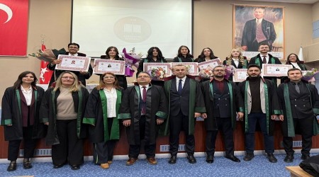 GEN� AVUKATLAR YEM�N EDEREK RUHSATLARINI ALDILAR