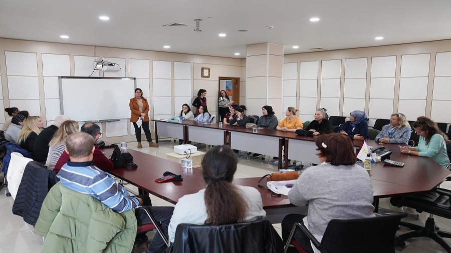 �KL�M S�ZC�LER�NE KATILIM BELGELER� VER�LD�